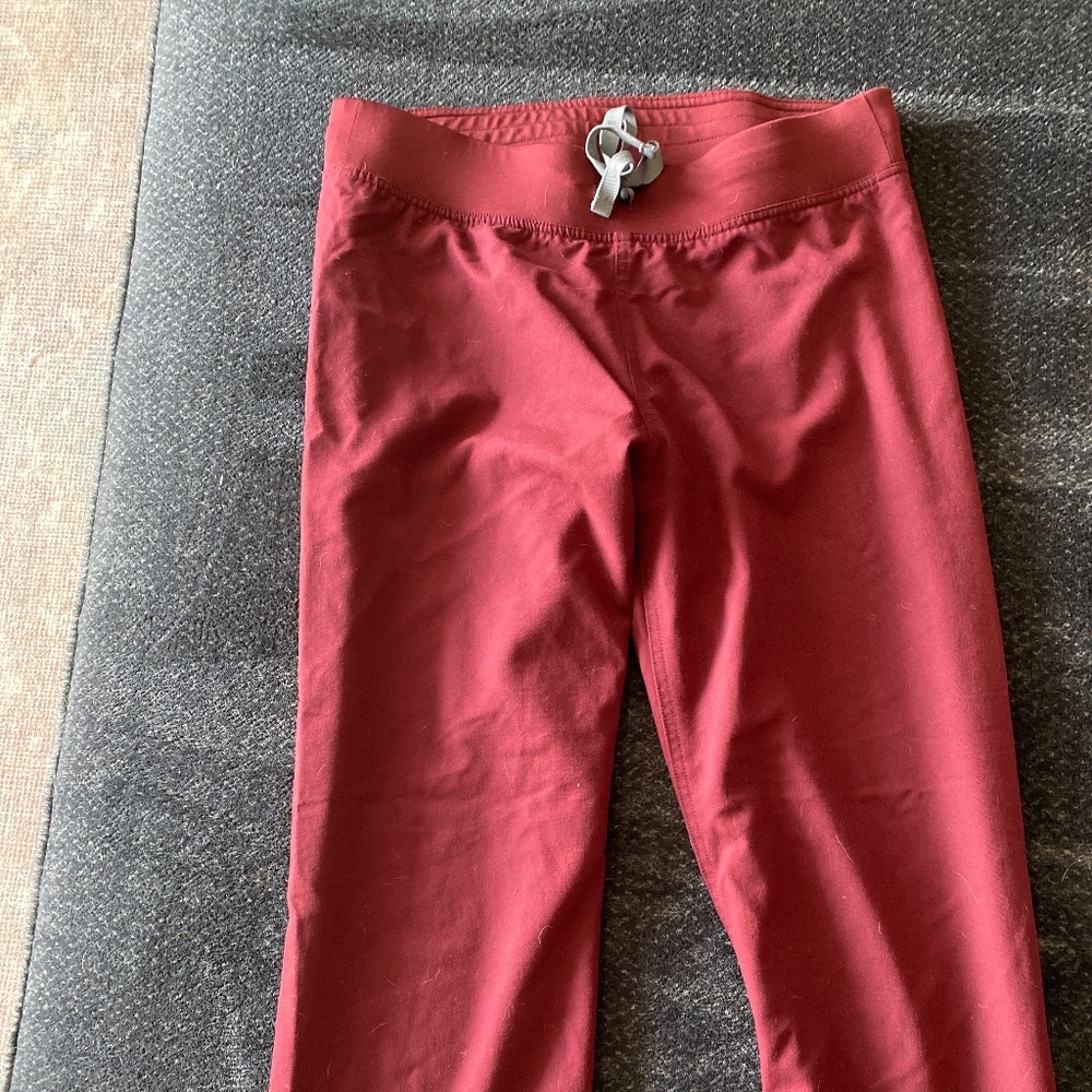 Figs Livingston Basic - image 1